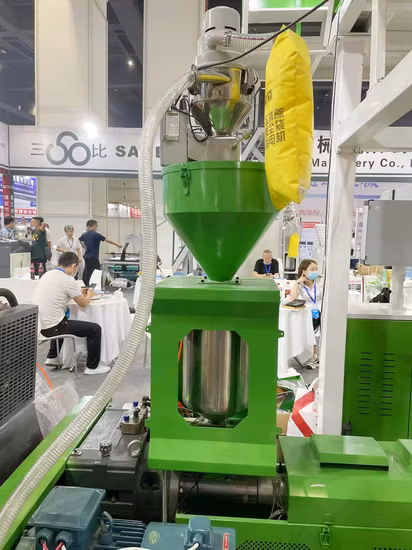 Coextrusão de camadas múltiplas LDPE HDPE PE Máquina de sopro de filme Extrusora de plástico Biodegradável Máquina de extrusão de filme soprado de plástico